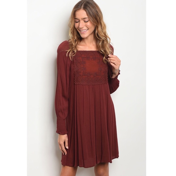 Burgundy lace detail tunic dress - Picture 2 of 3